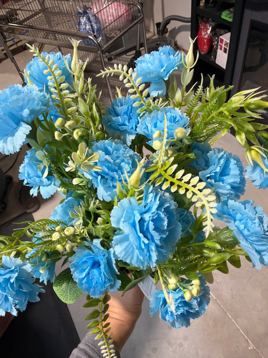 Small Carnation Bush - 9 Stems - Light Blue - 37386