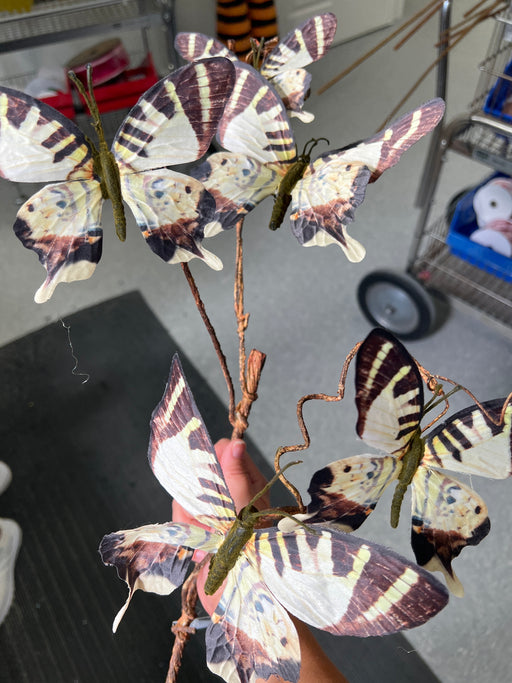 37" Butterfly Spray PS1018-BLCM - DecoExchange®