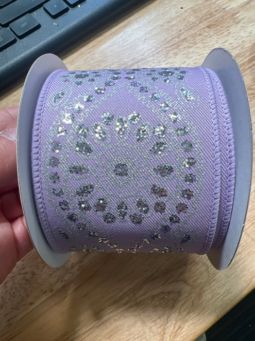 2.5"X10Yd Deluxe Wavy Floral Lavender/Silver RGE196213 - DecoExchange®