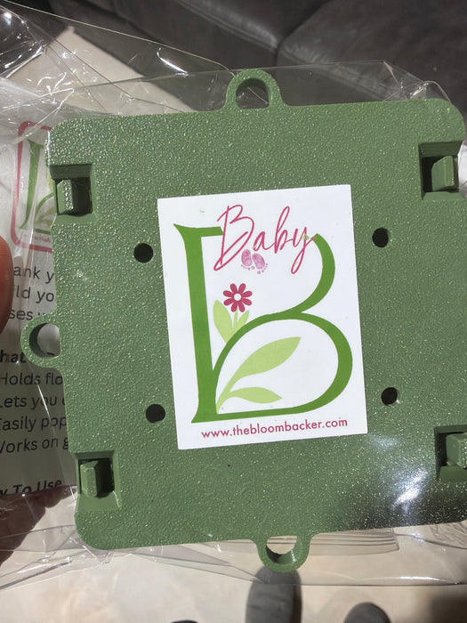 Baby The Bloom Backer™ – Bundle Base Version Adjustable Floral Holder for Floral Arrangements, Wreaths, Centerpieces & Crafts