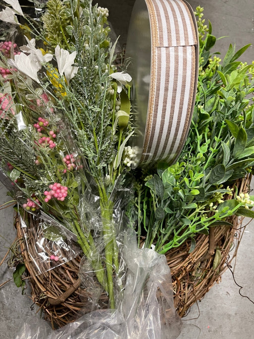 3 Grapevine Wreath Kits - DecoExchange