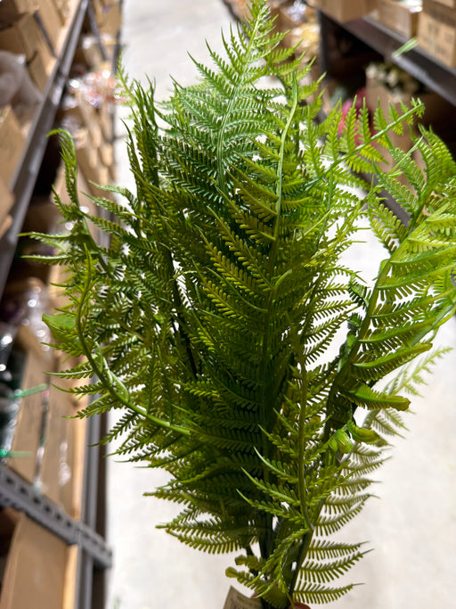 Plastic Fern - 7 Stems - Green - 58171 - DecoExchange®