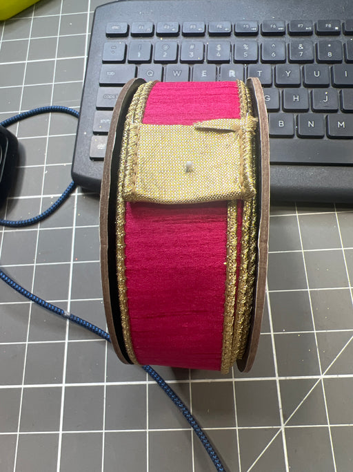 1.5" X 10Yds Slub Dupion Metallic Gold Back, Hot Pink 05-1946 - DecoExchange®