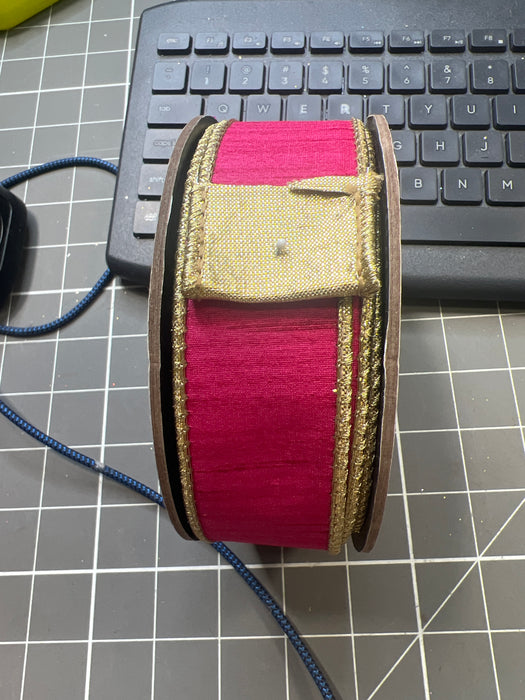 1.5" X 10Yds Slub Dupion Metallic Gold Back, Hot Pink 05-1946 - DecoExchange®