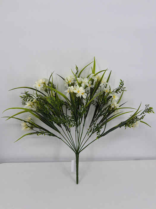 17 Cream Floral Filler Bush X 12 84817-CR