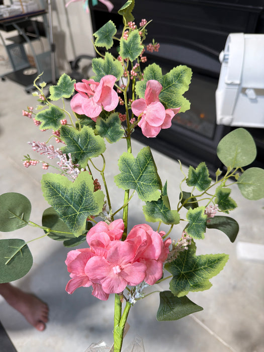 25In Spray-Pink Hydrangea Garden IP35635