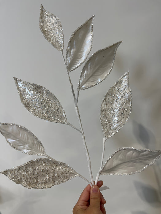 Leaf Spray White 25771 - DecoExchange®