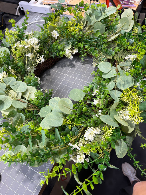 28In Jasmine Wreath Pa1740L-Whgn - DecoExchange®