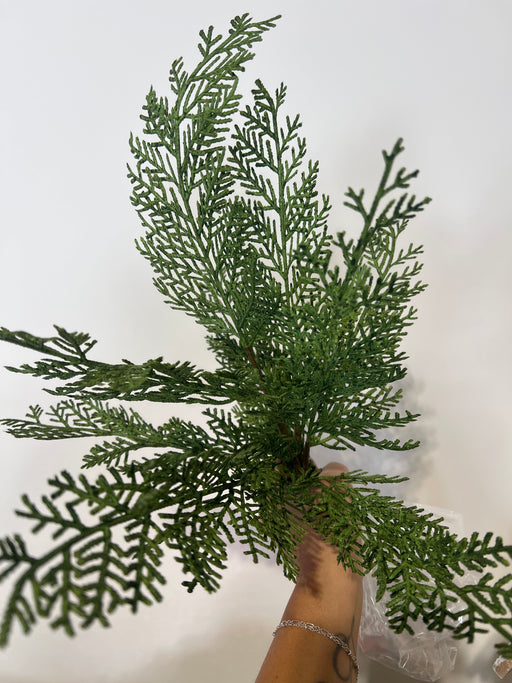 18.5 In Cypress Bush 84381 - DecoExchange®