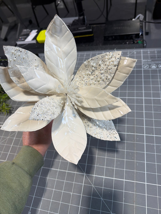 Christmas Poinsettia 31cm Pearl 25042