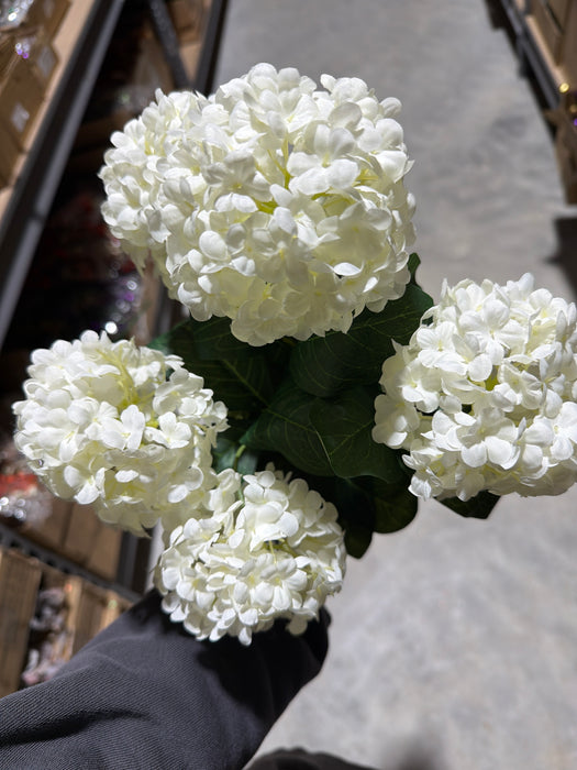 Snow Ball Bush - 5 Stems - Cream 19151 - DecoExchange®