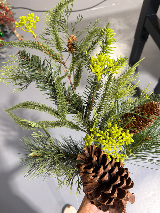 30" Pine & Seed Spray Green PA5242-GRN