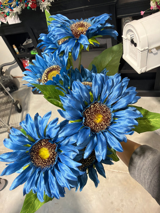 Sunflower Bush - 9 Stems - Blue - 12052