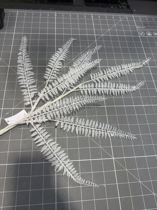 Christmas Small Fern Spray 3 Stems White FS60975