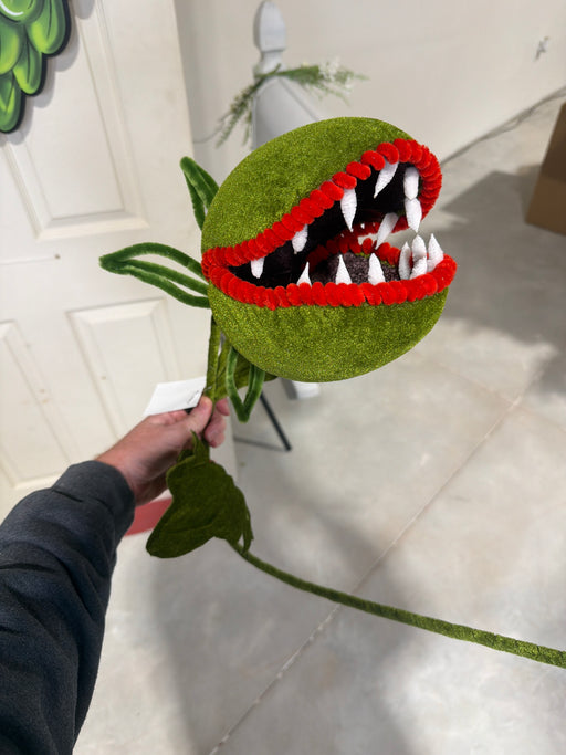 Venus Flytrap Spray,39In AC10537GRRD - DecoExchange®