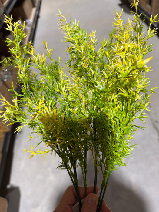Plastic Mix Grass - 9 Stems - Yellow - 80792 - DecoExchange®