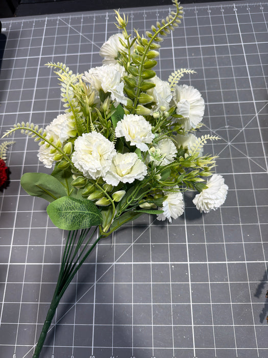 Small Carnation Fall Bush Cream 37571