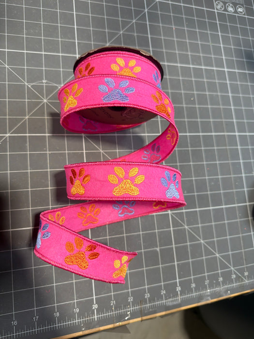 1.5” X 10Yds Felt Embroidery Colorful Dog Paw, Pink 18-4927