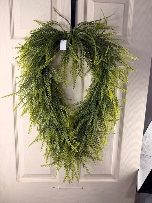 26"L X 17"W Draped Button Fern Wreath Tt Green FG688535