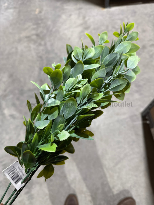 Plastic Boxwood – 7 Stems Fresh Green 57162 Greenery