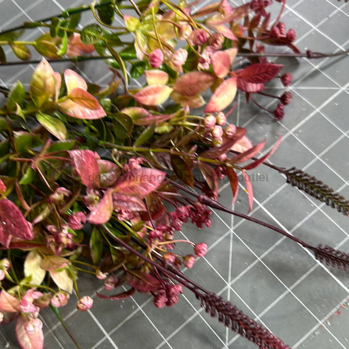 Pls Grass W/Berry X8 Bur 57329 Greenery