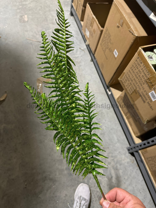 Xmas Fern Spray Green 68684 Greenery