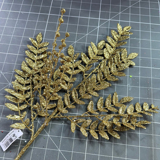 Xmas Leave Spray Gold 60901 Pick