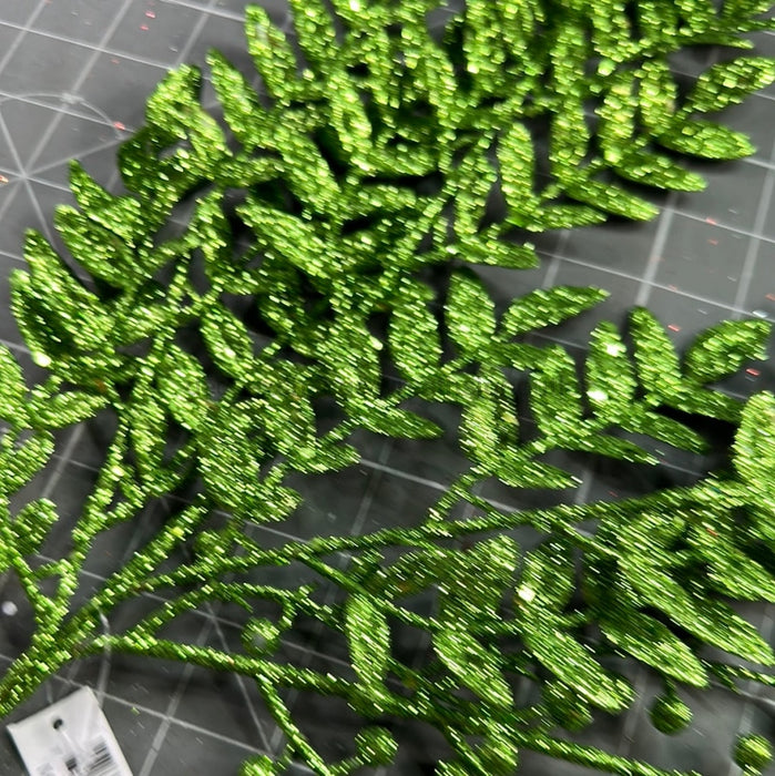 Xmas Leave Spray Grn 60904 Pick