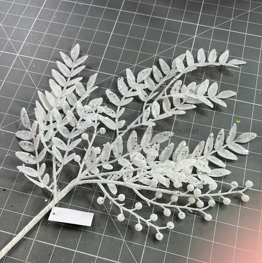 Xmas Leave Spray Wht 60905 Pick